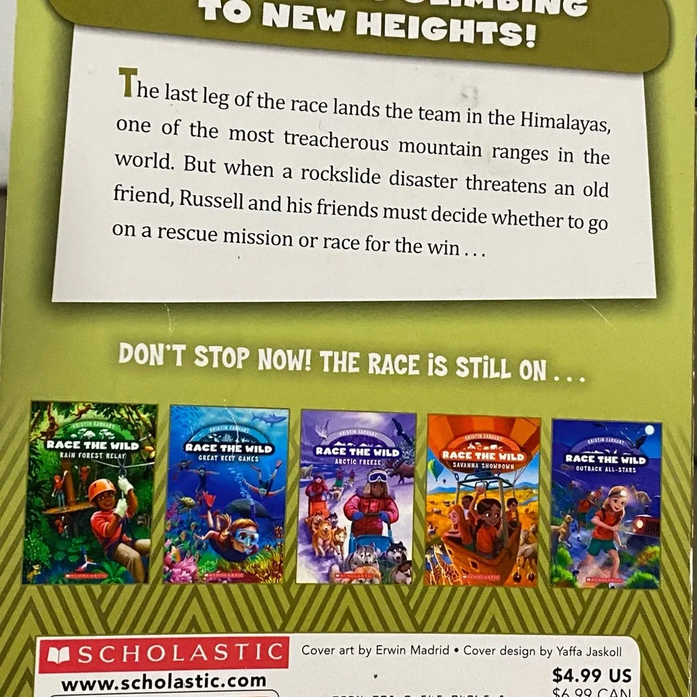 Scholastic Kid Reading Book Homesick Kitten, Jojo Makoons, The World to Humphrey